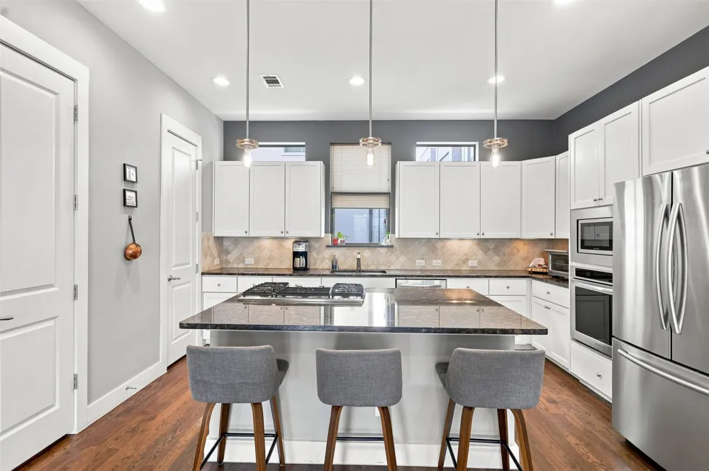 1114 S Adams Street Fort Worth, TX 76104