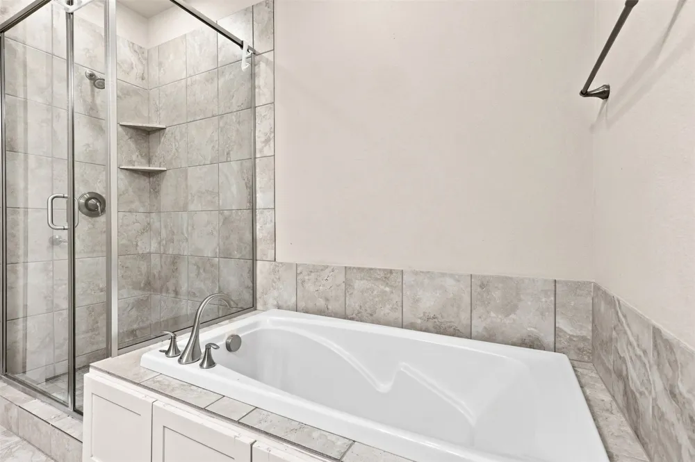 1114 S Adams Street Fort Worth, TX 76104