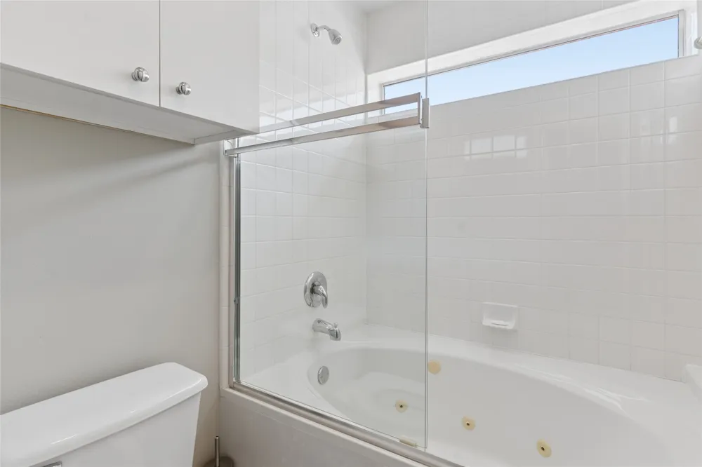 2714 Shelby Avenue Dallas, TX 75219