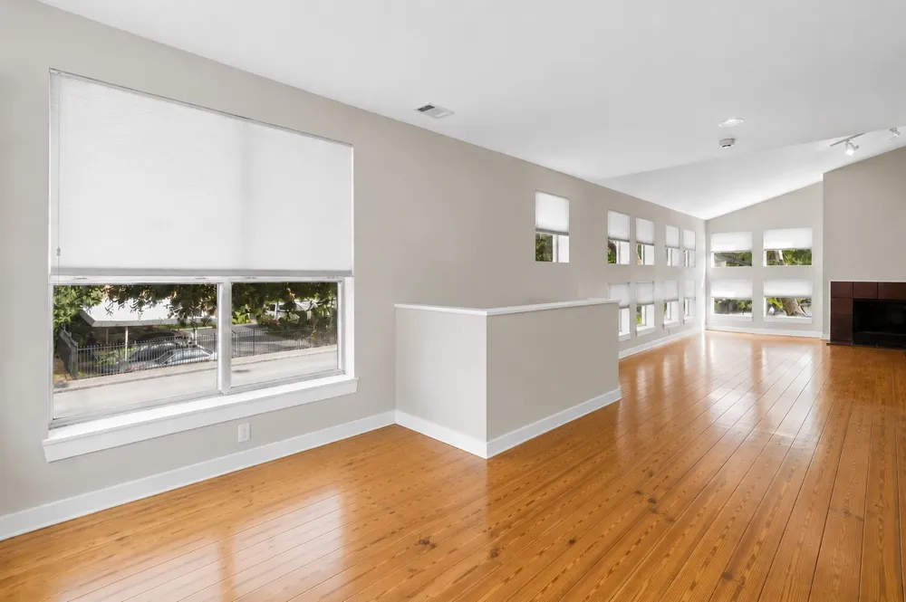 2714 Shelby Avenue Dallas, TX 75219