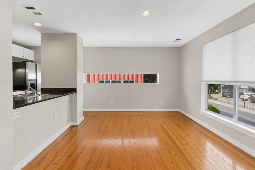2714 Shelby Avenue Dallas, TX 75219