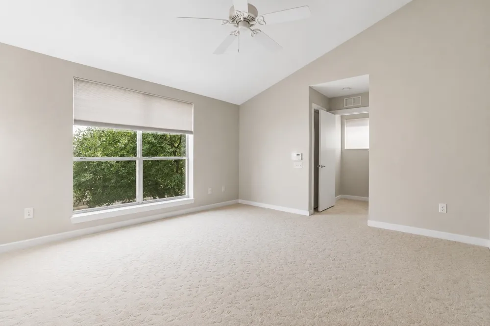 2714 Shelby Avenue Dallas, TX 75219