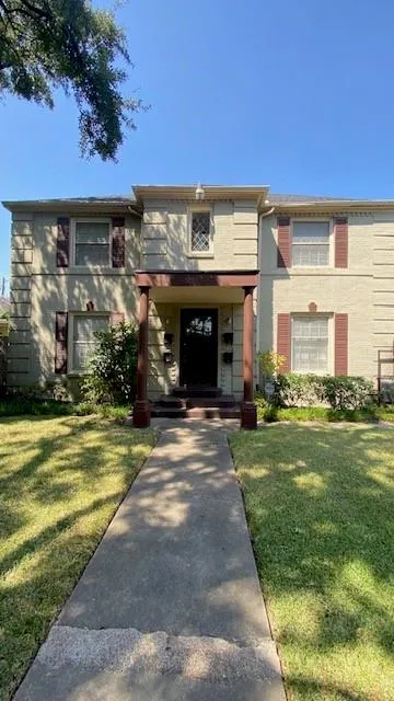 4305 Bell Street #3
