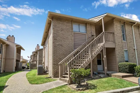 1505 Ward Road #194