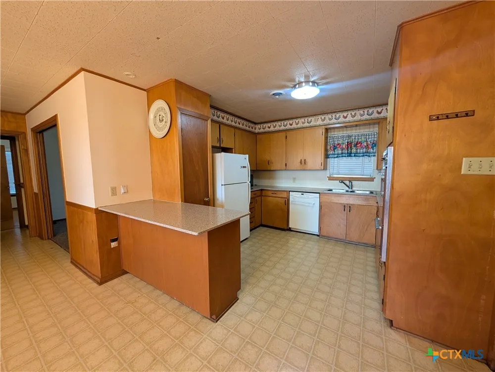 311 Delany Street Seguin, TX 78155