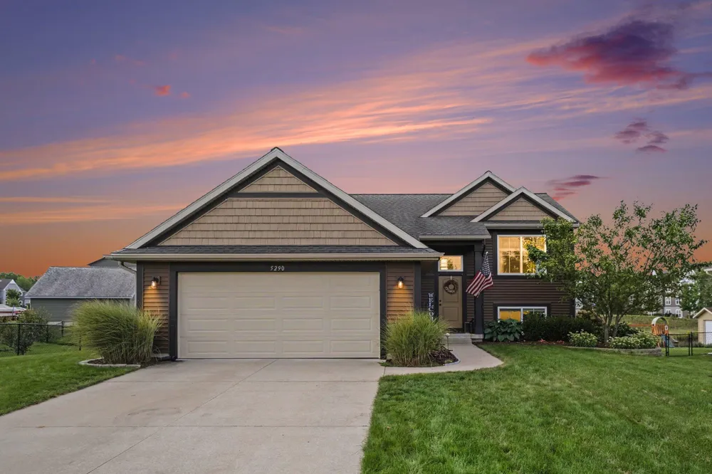 5290 Crestfield Lane Allendale, MI 49401