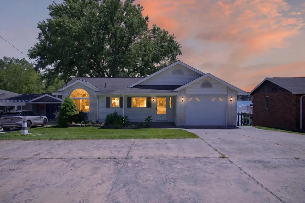 11939 Greenbriar Drive Jerome, MI 49249