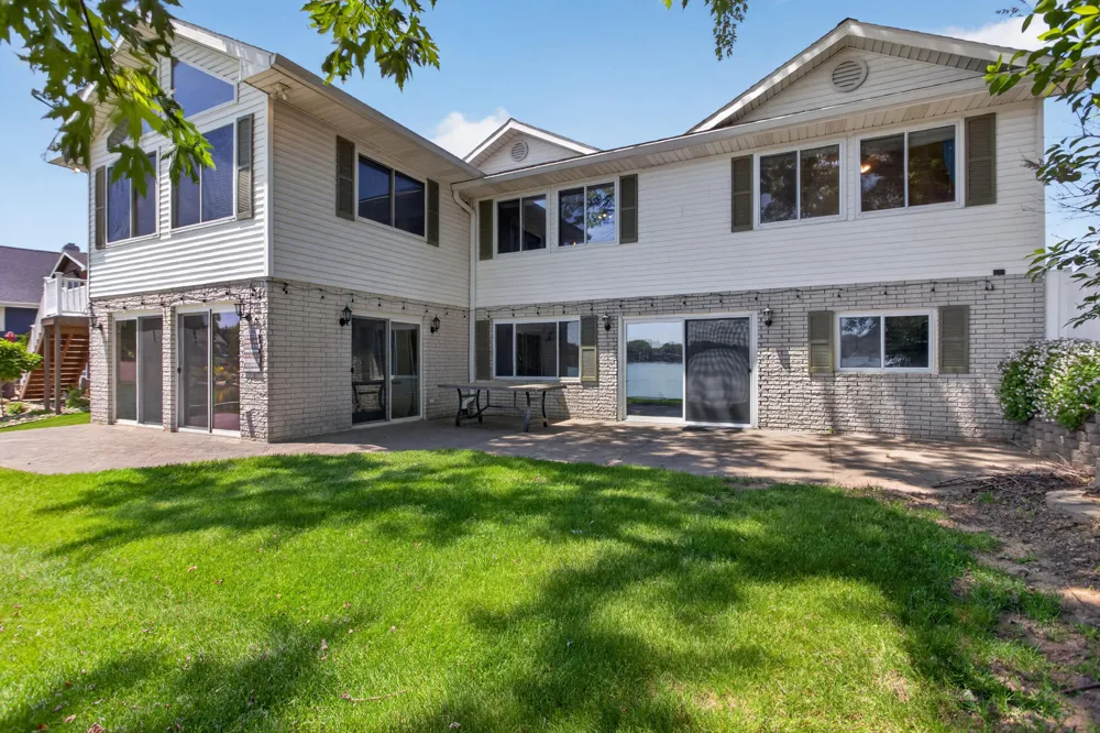 11939 Greenbriar Drive Jerome, MI 49249