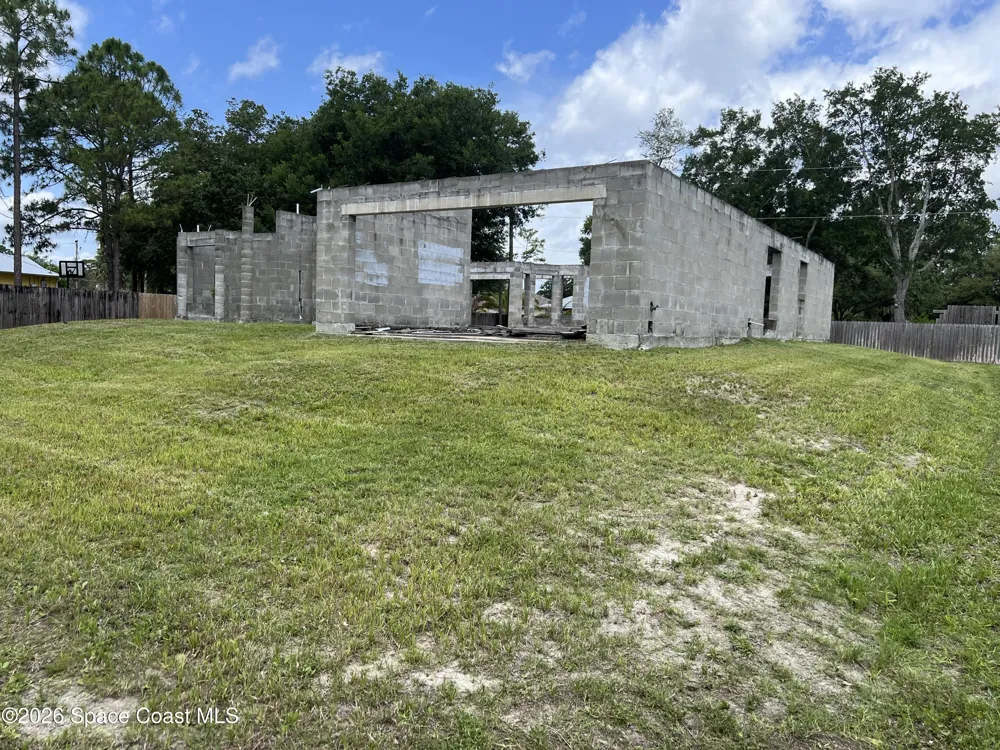 765 Carousel Street SE Palm Bay, FL 32909
