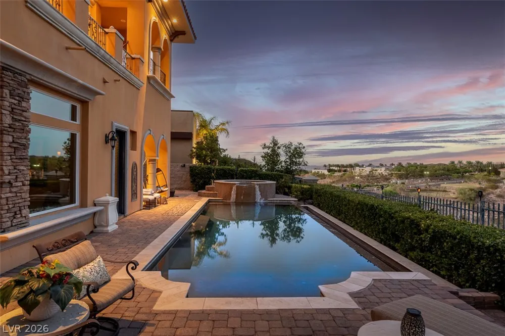1350 Villafranca Circle Henderson, NV 89052