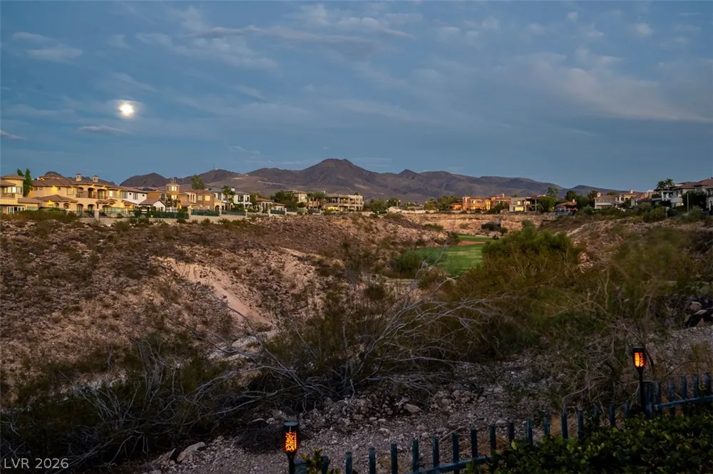 1350 Villafranca Circle Henderson, NV 89052