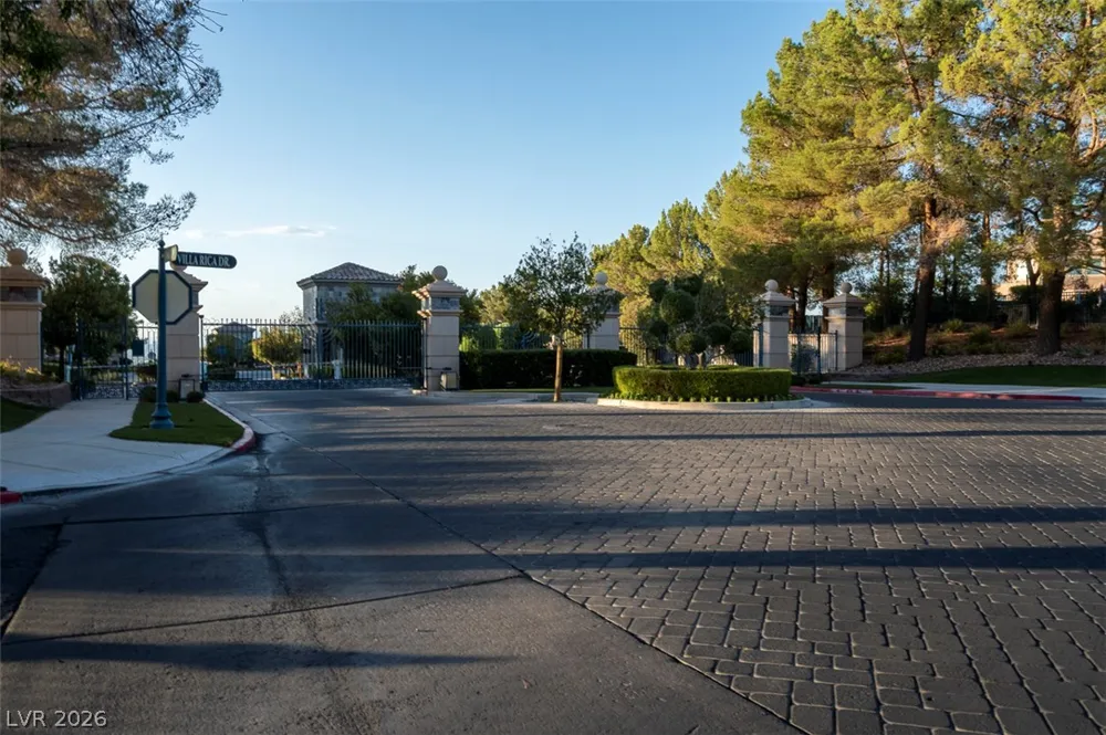 1350 Villafranca Circle Henderson, NV 89052