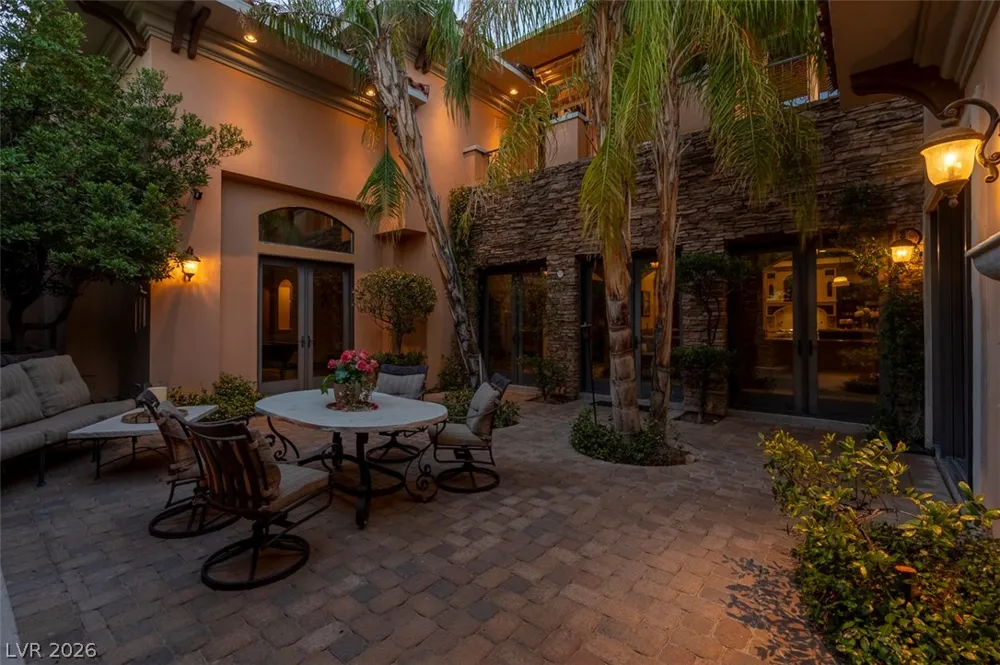 1350 Villafranca Circle Henderson, NV 89052
