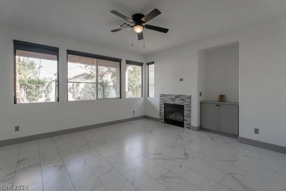 9796 Altadena Street Las Vegas, NV 89183