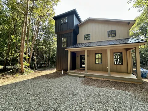 14290 Wildwood Lane
