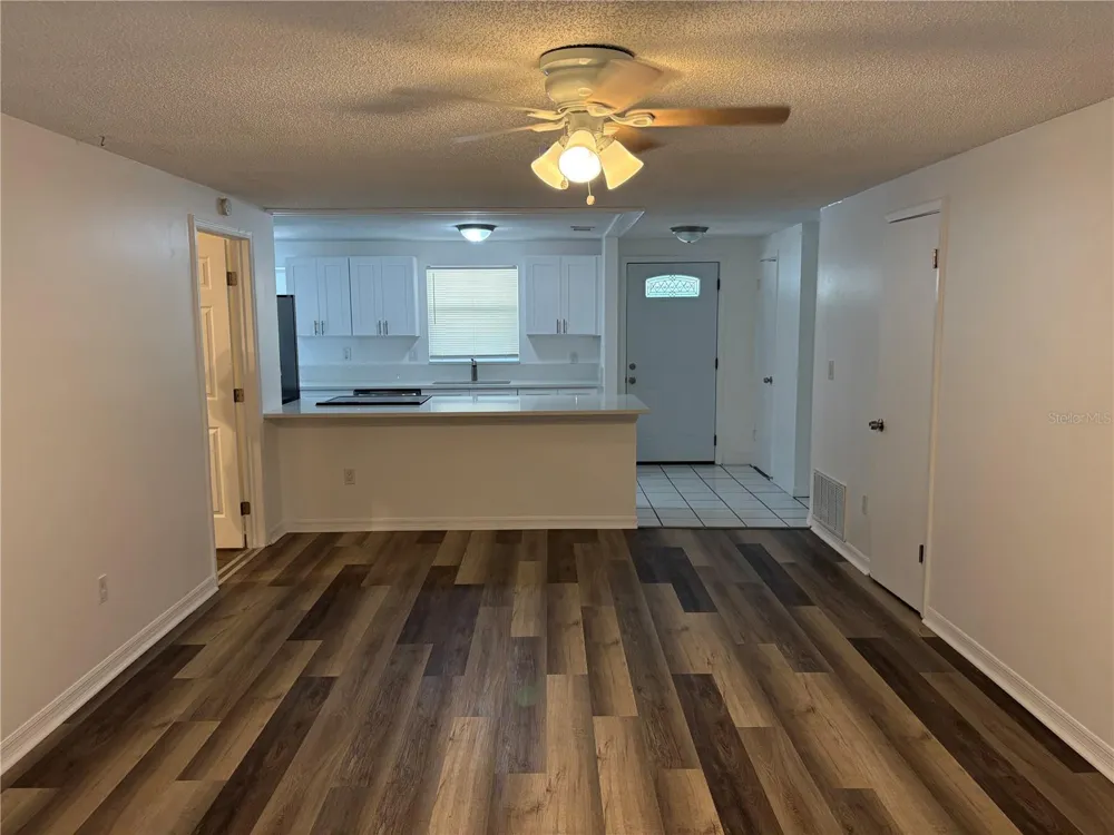 1108 HOLLYWOOD AVENUE Clearwater, FL 33759
