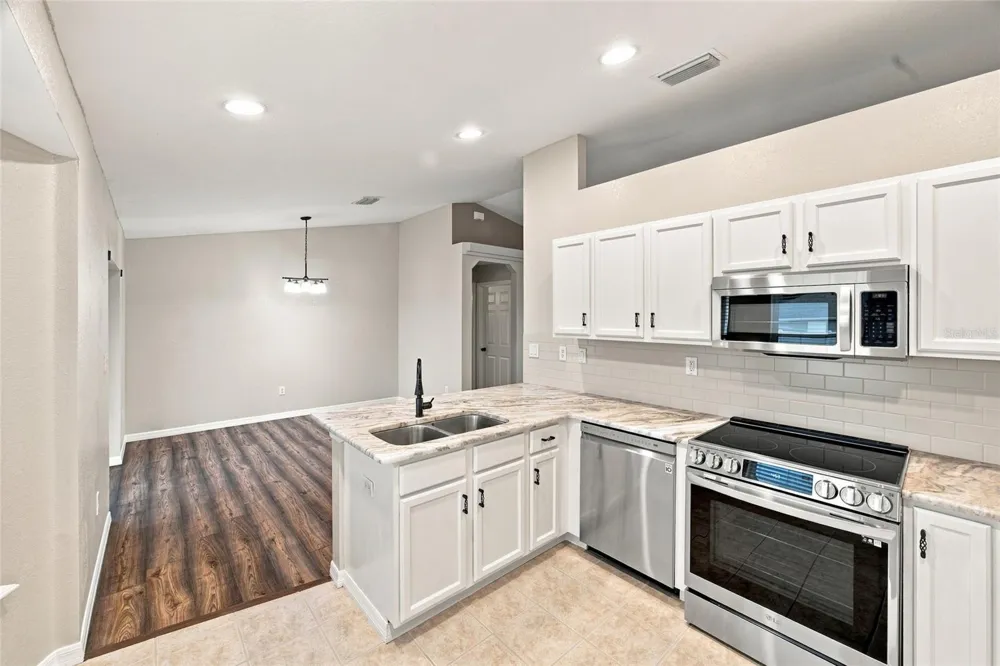 10143 SE 122ND LANE Belleview, FL 34420
