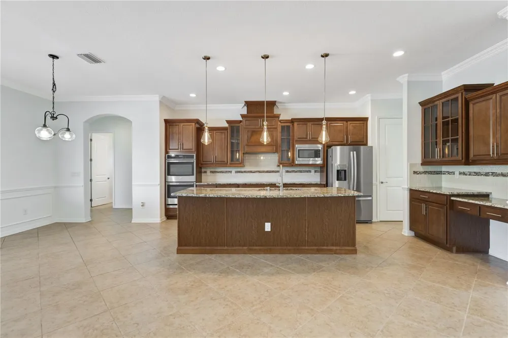 614 165TH STREET E Bradenton, FL 34212