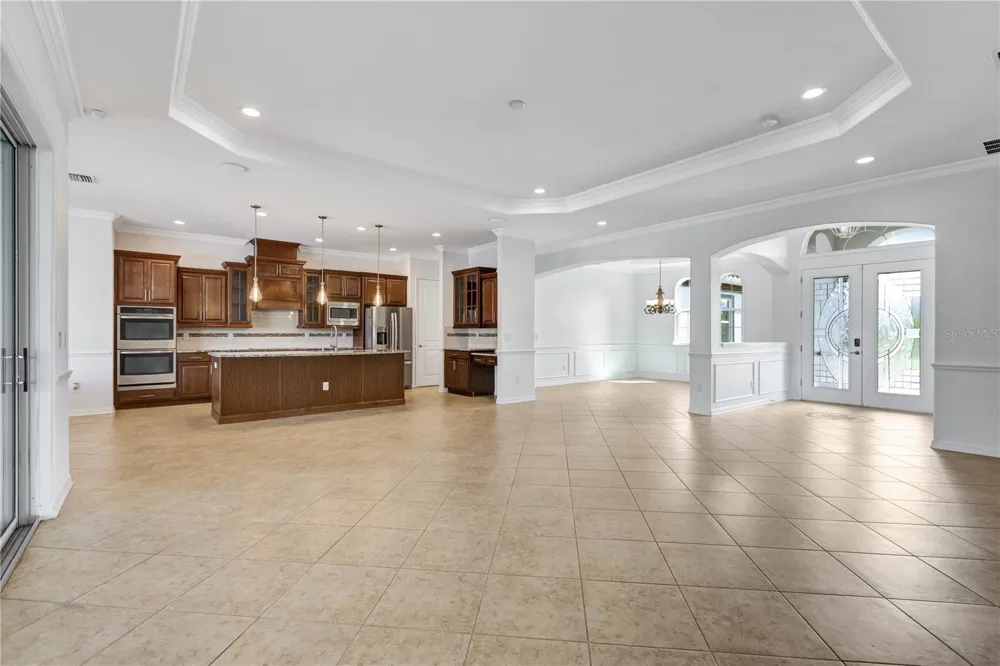 614 165TH STREET E Bradenton, FL 34212
