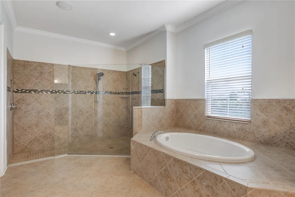 614 165TH STREET E Bradenton, FL 34212