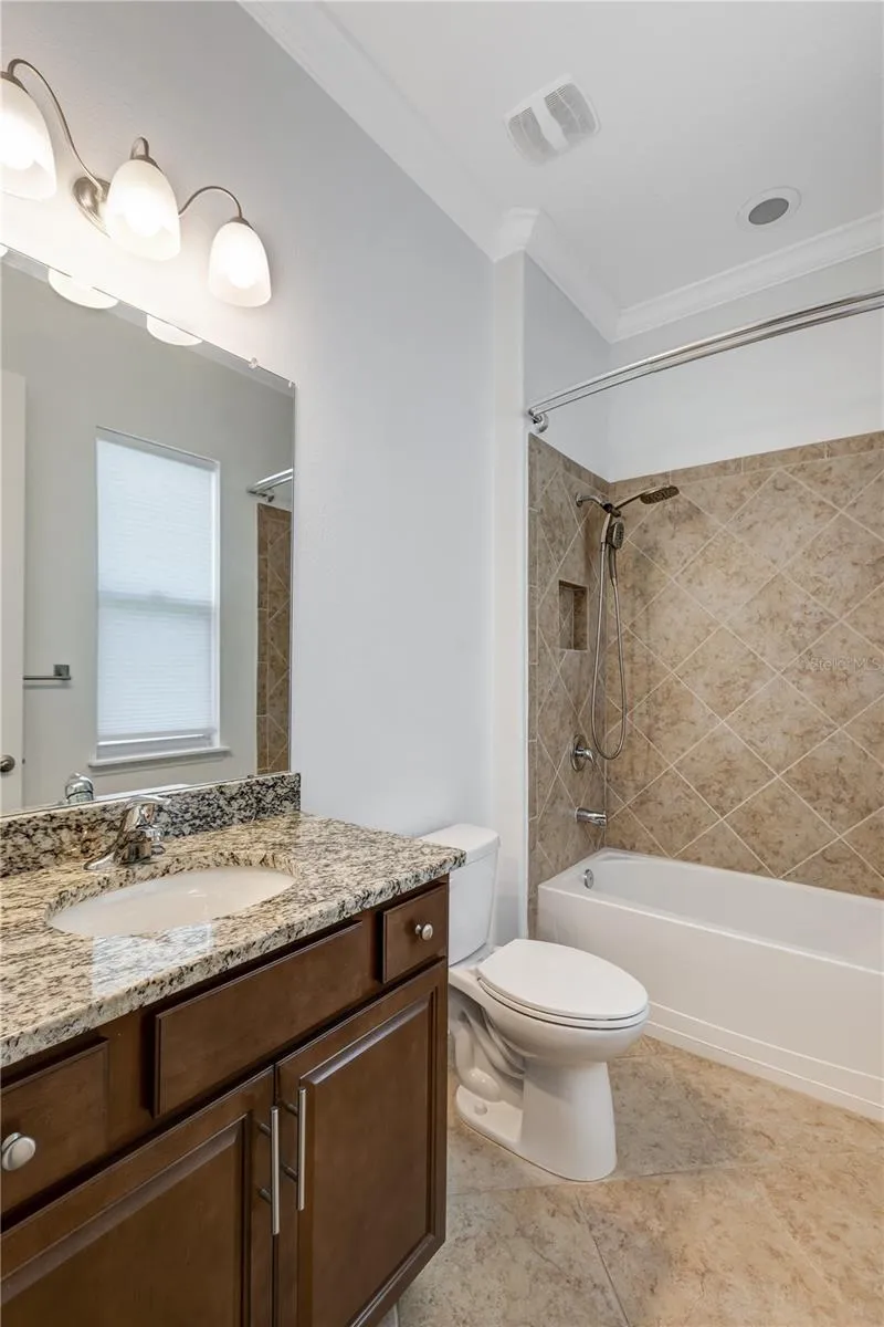 614 165TH STREET E Bradenton, FL 34212