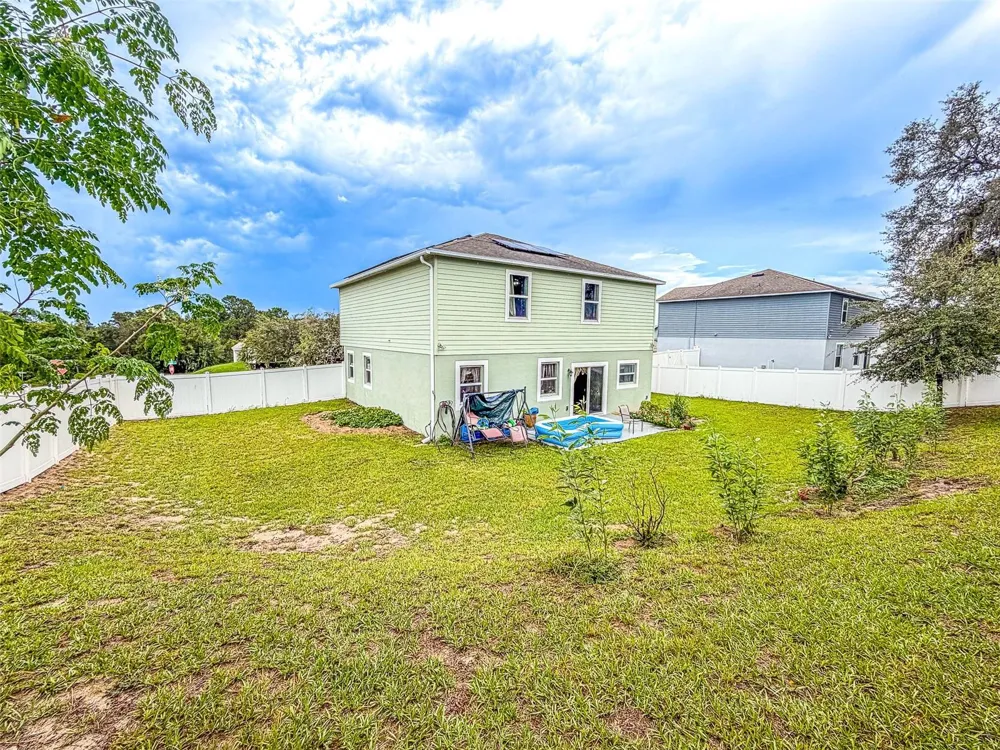 15107 ZENITH AVENUE Mascotte, FL 34753