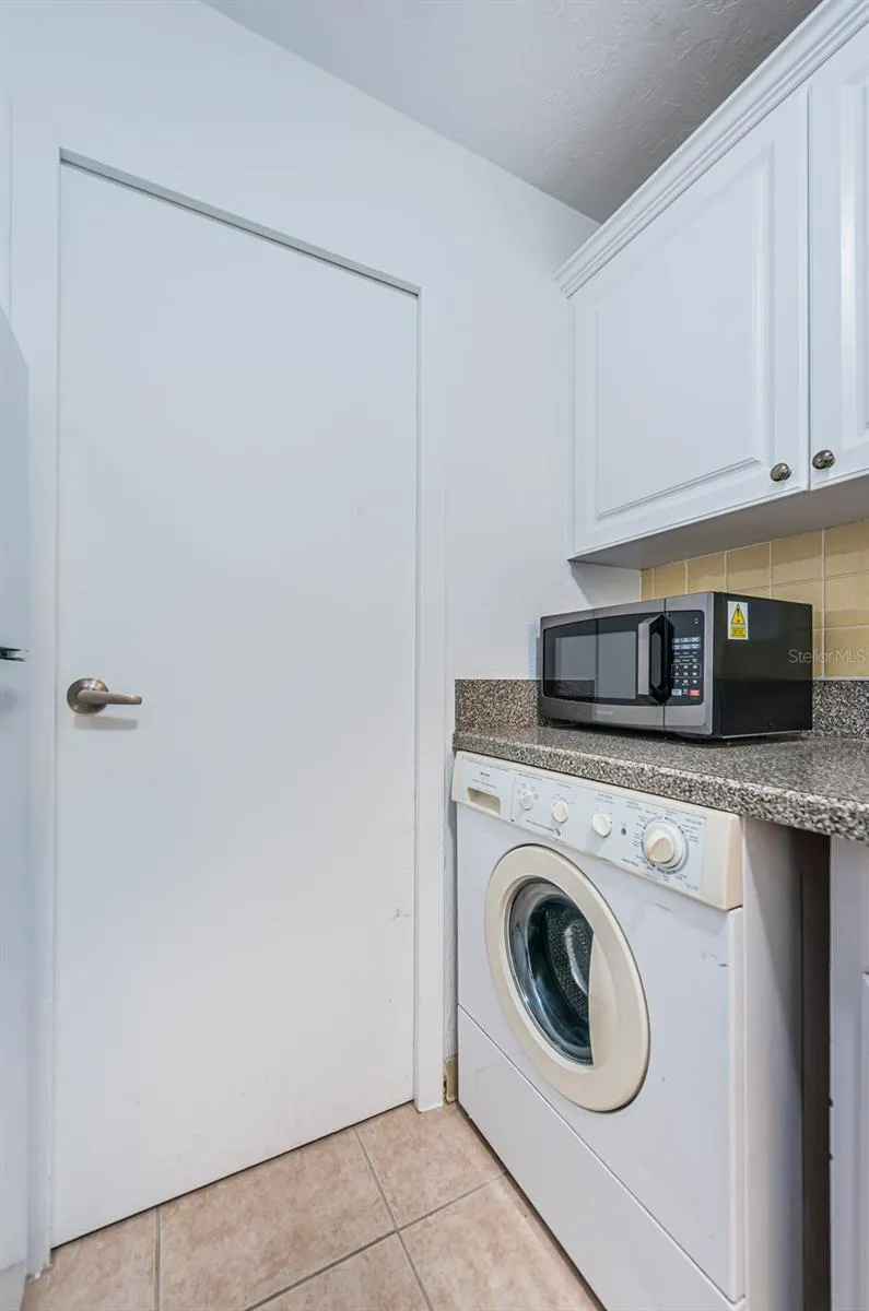 10355 PARADISE BOULEVARD #711 Treasure Island, FL 33706