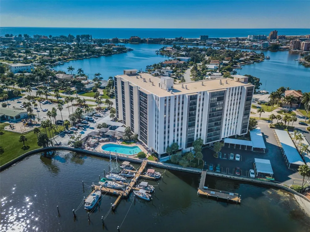 10355 PARADISE BOULEVARD #711 Treasure Island, FL 33706