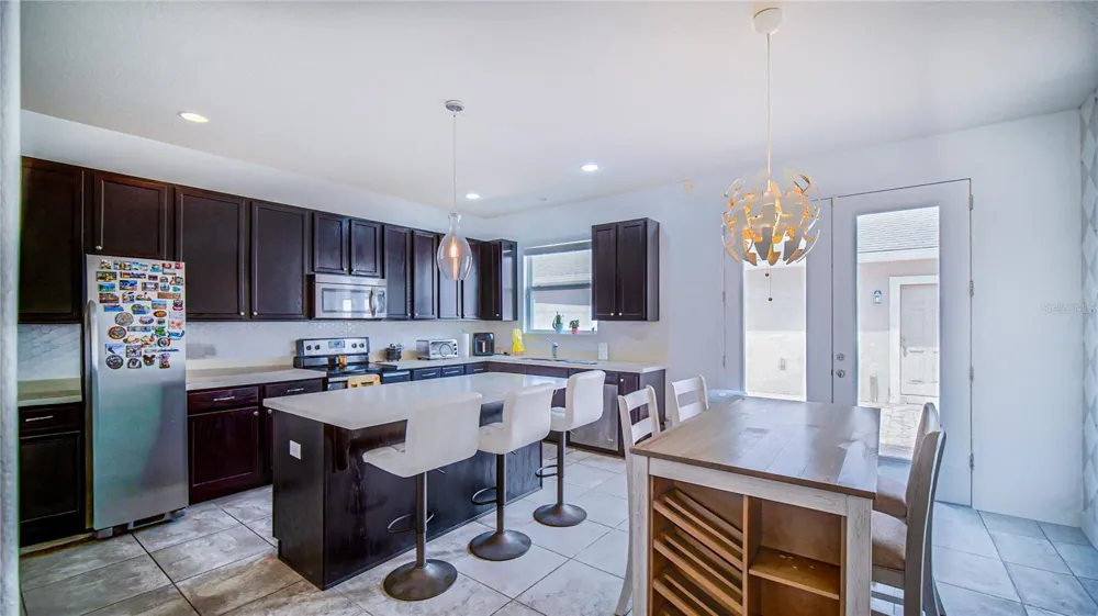 8415 LOVETT AVENUE Orlando, FL 32832