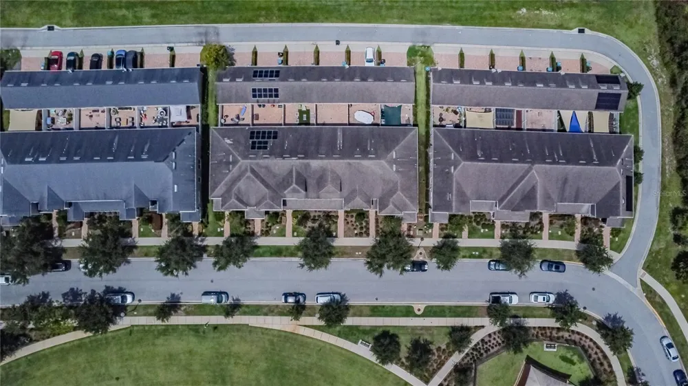 8415 LOVETT AVENUE Orlando, FL 32832