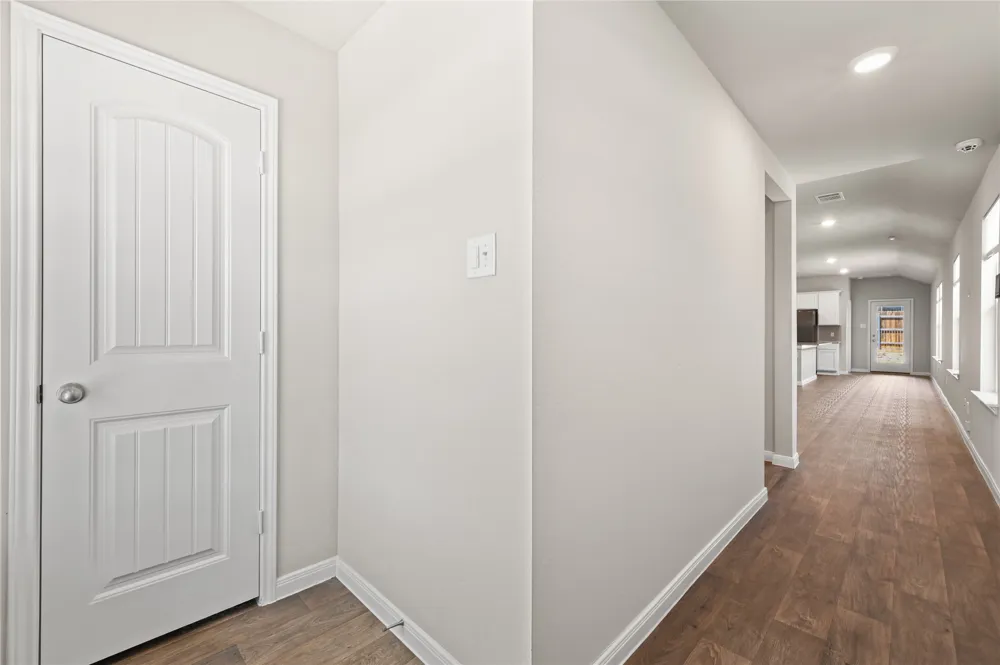 510 Apache Plum Drive Kyle, TX 78640