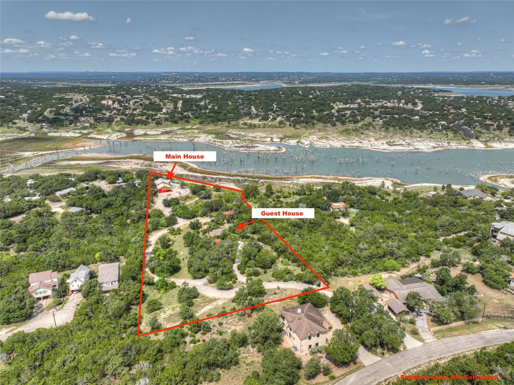 2611 WESTVIEW DR Canyon Lake, TX 78133