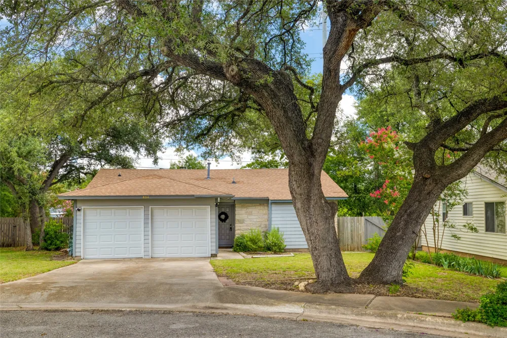 804 Lone Tree Court Cedar Park, TX 78613