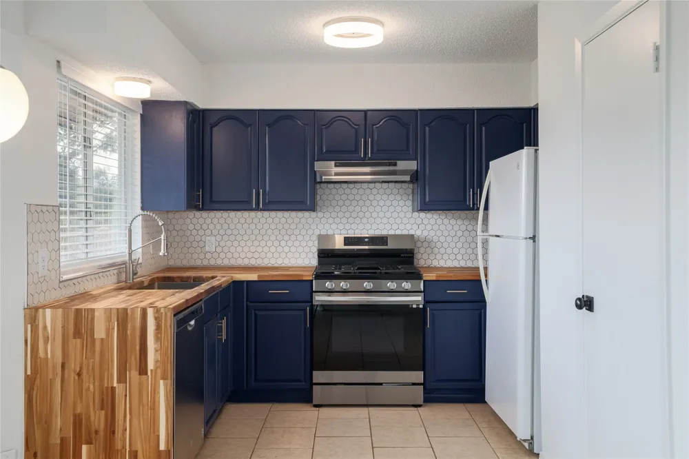 804 Lone Tree Court Cedar Park, TX 78613