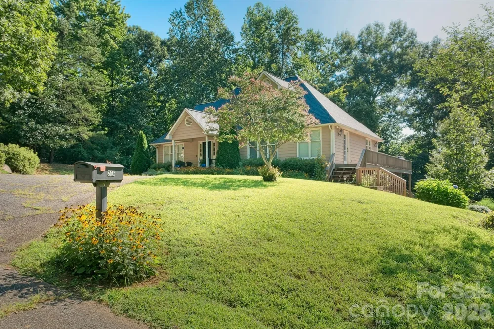 266 Cedarbrook Lane Nebo, NC 28761