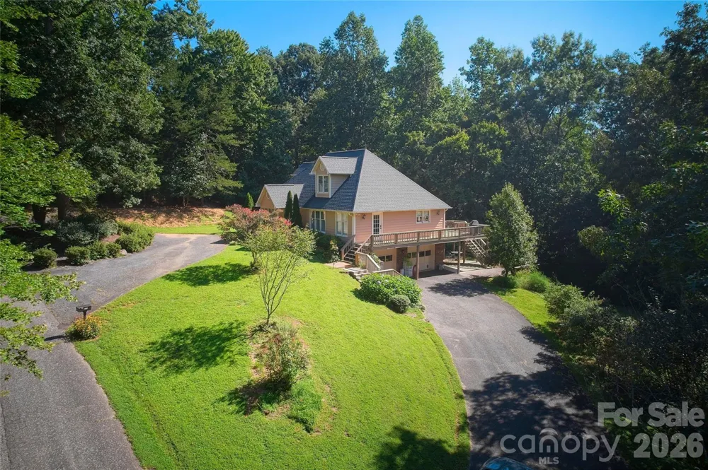 266 Cedarbrook Lane Nebo, NC 28761