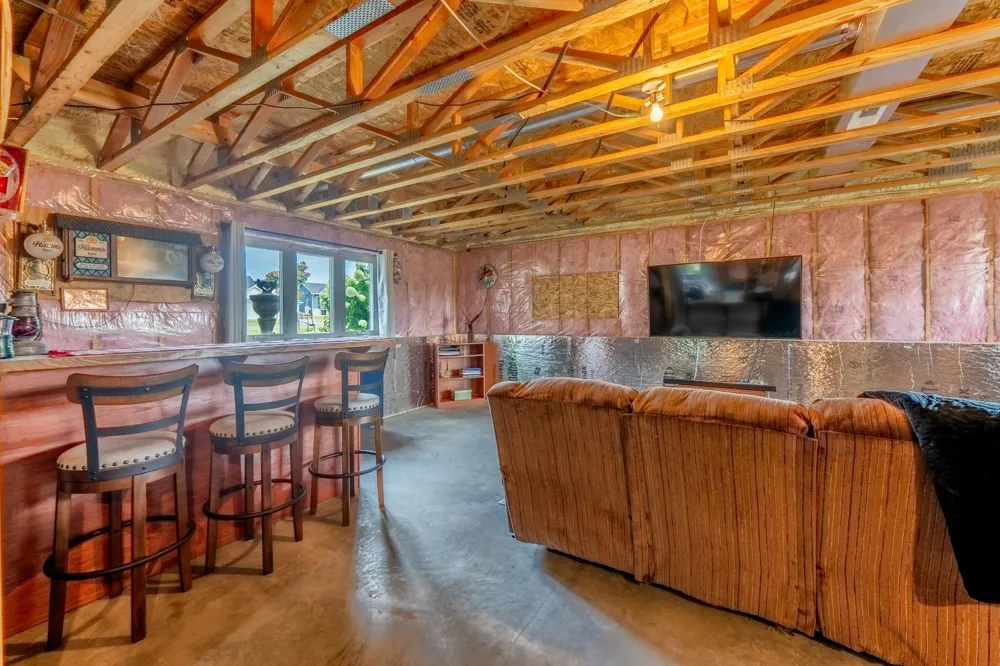 1623 72nd Avenue Hammond, WI 54015