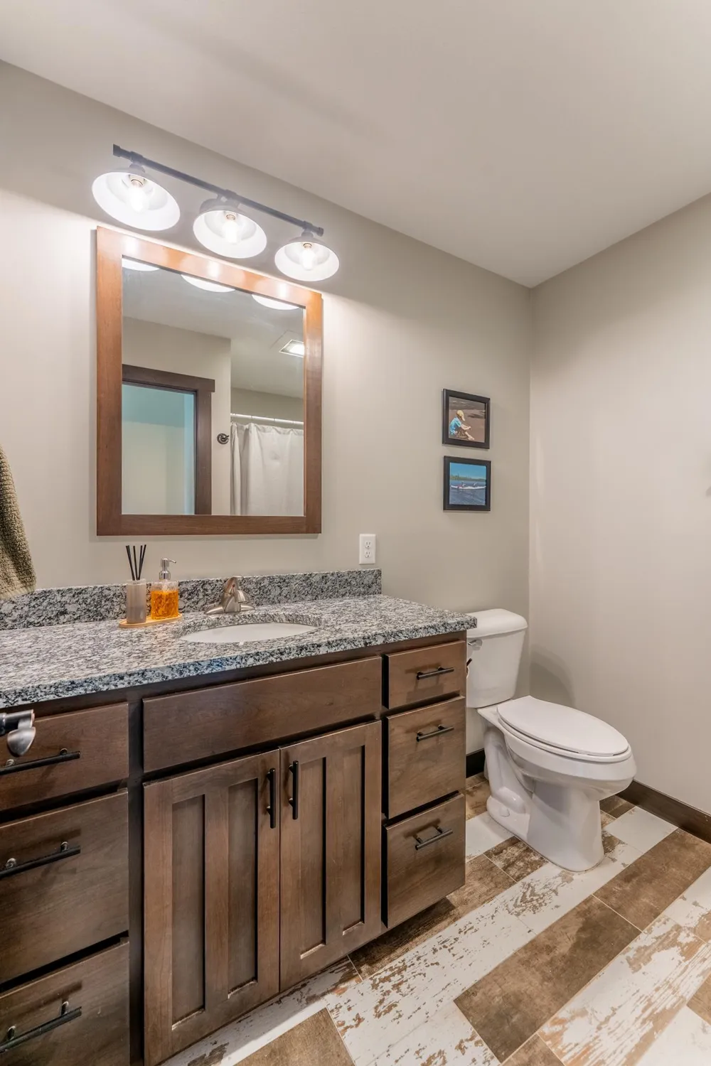 1623 72nd Avenue Hammond, WI 54015