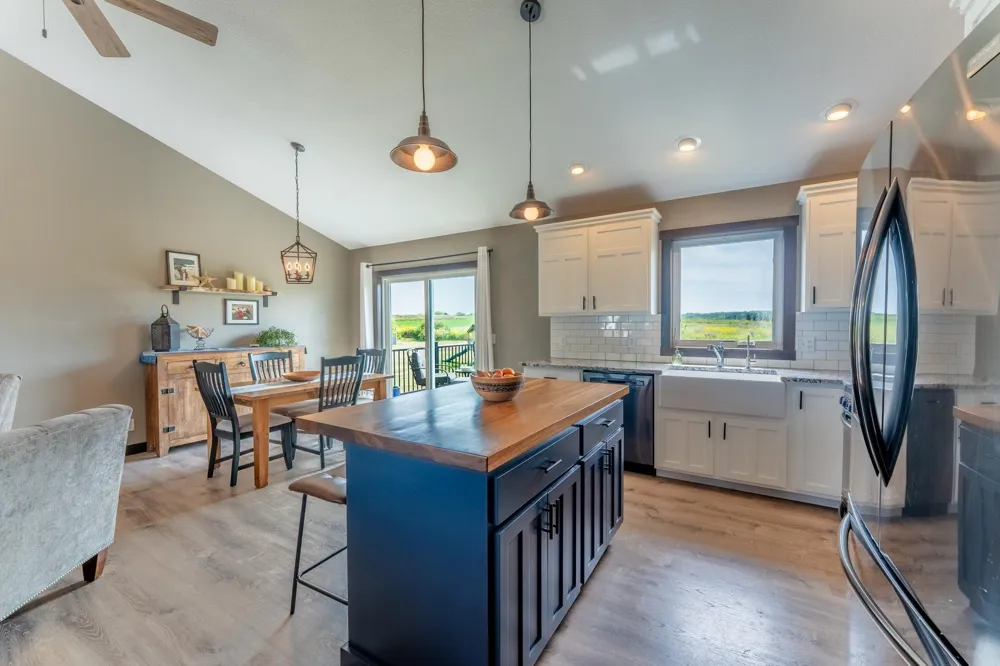 1623 72nd Avenue Hammond, WI 54015
