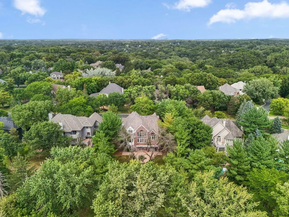 10797 Purdey Road Eden Prairie, MN 55347