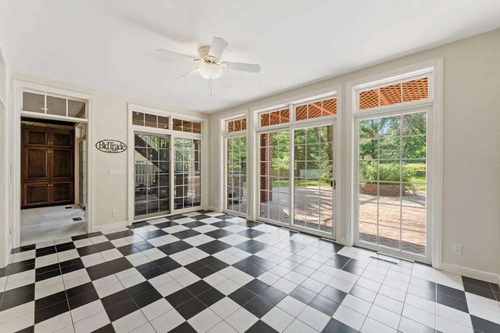 10797 Purdey Road Eden Prairie, MN 55347