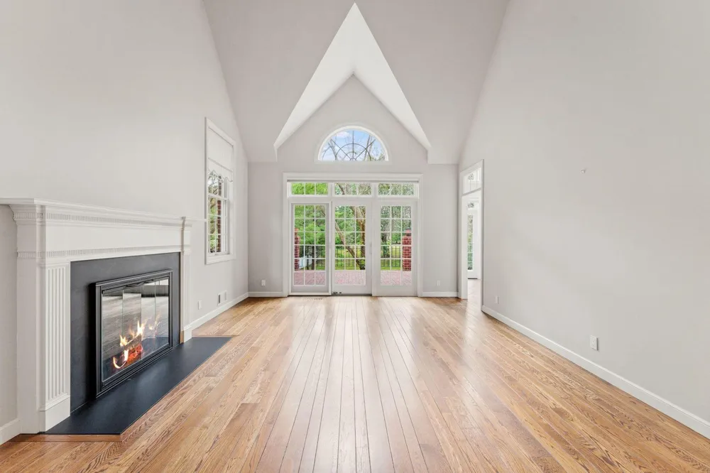 10797 Purdey Road Eden Prairie, MN 55347