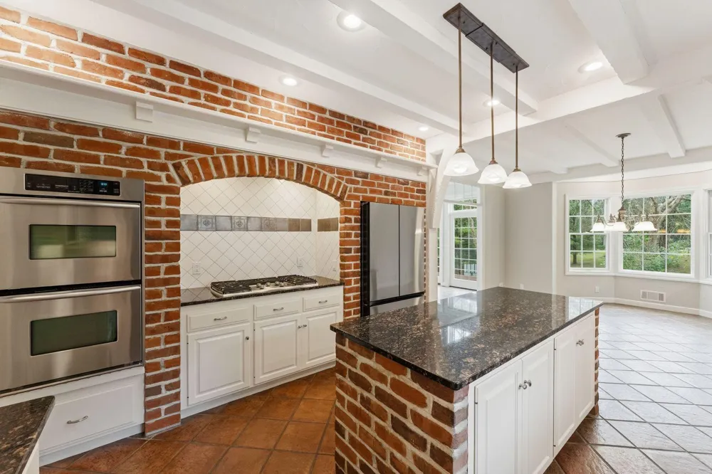 10797 Purdey Road Eden Prairie, MN 55347