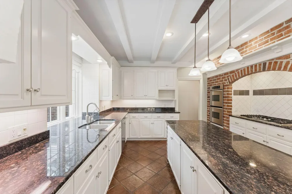10797 Purdey Road Eden Prairie, MN 55347