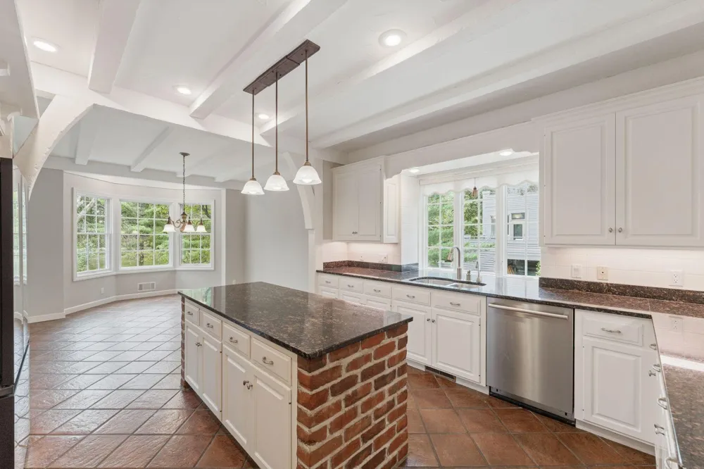10797 Purdey Road Eden Prairie, MN 55347