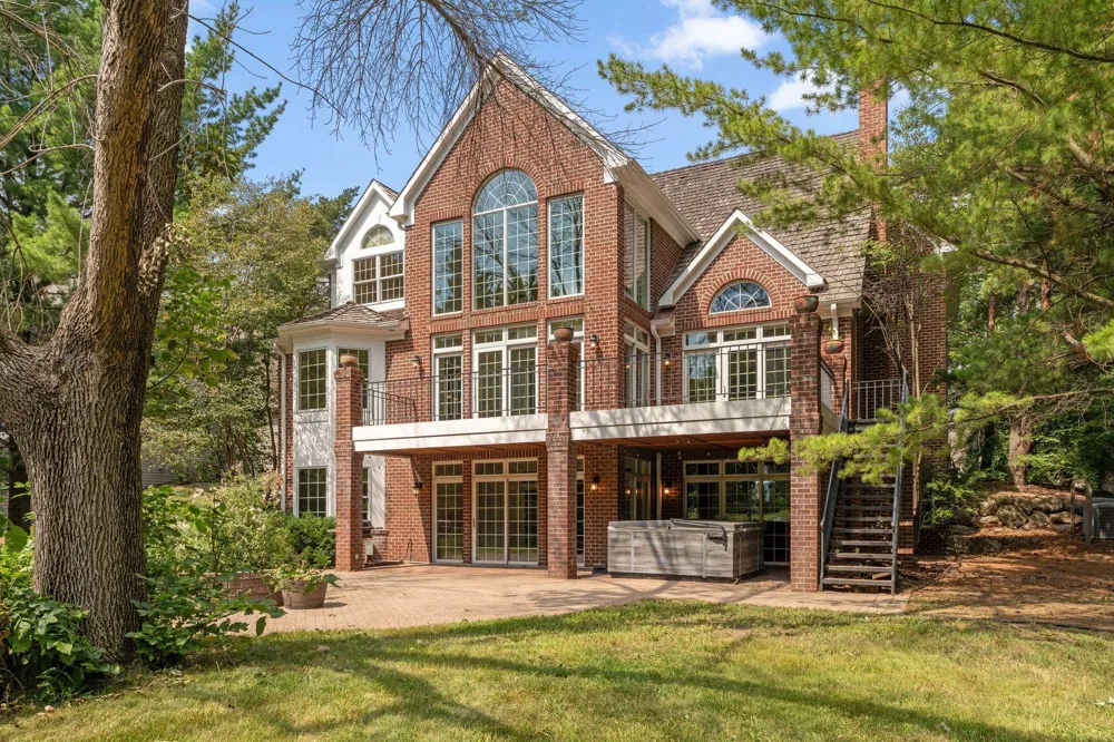 10797 Purdey Road Eden Prairie, MN 55347