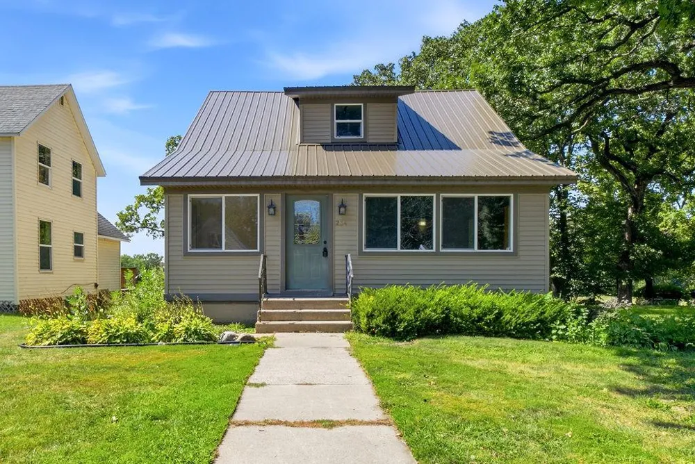 234 1st Avenue NW Elbow Lake, MN 56531