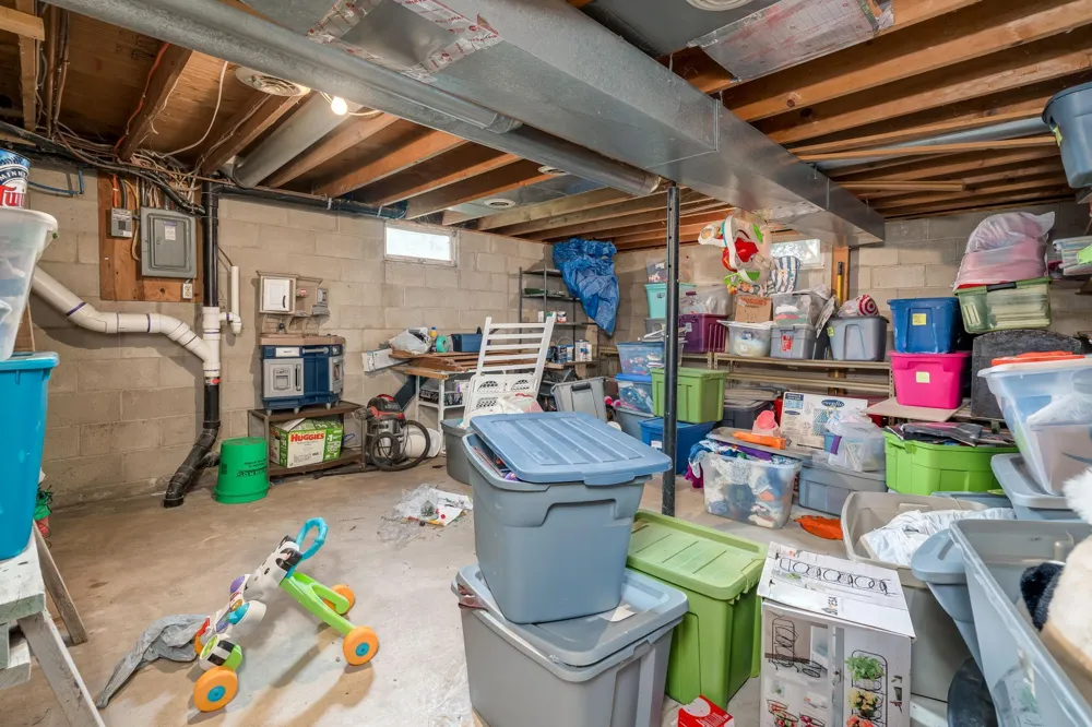 303 Broadway Hanska, MN 56041