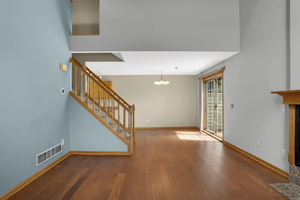 12830 Echo Lane Apple Valley, MN 55124