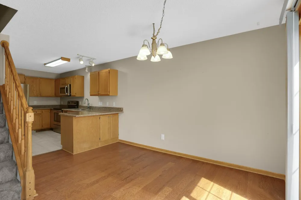 12830 Echo Lane Apple Valley, MN 55124
